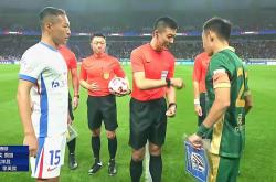 lol战绩查询-申花后卫助攻建功，帮助球队轻松取胜！