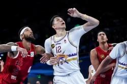 lol战绩查询-包含蓝天之地聚焦篮球热点，实力派球员崭露头角的词条