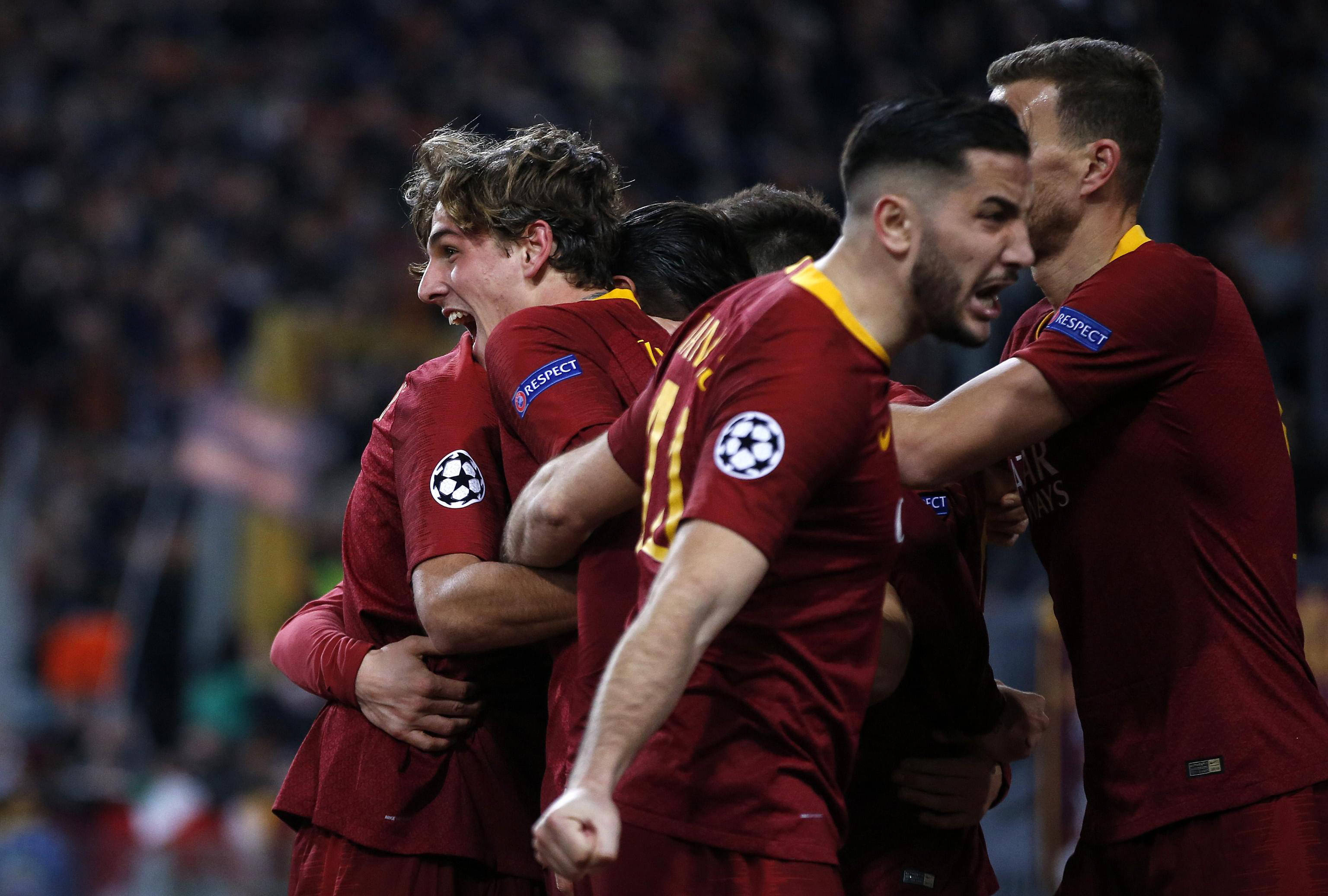 包含火爆对决！欧洲足球最强阵容对决的词条