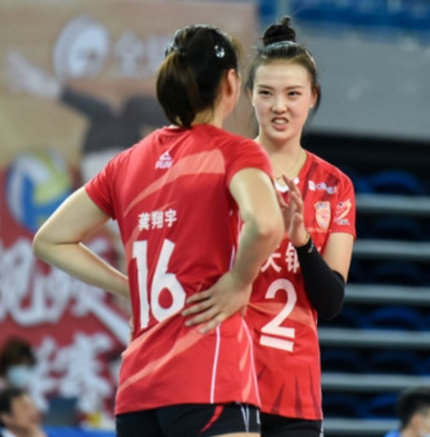 不败之战，强队完成逆袭赢得比赛