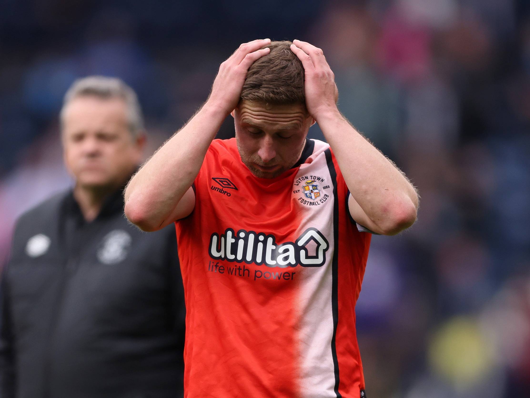 利兹联双杀斯旺西，保住前八席位的简单介绍