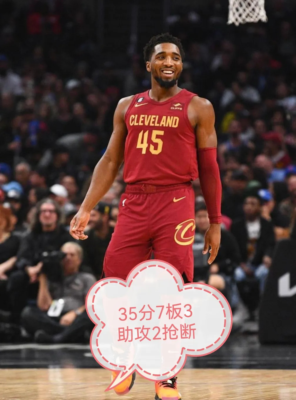 关于鹈鹕爆冷凯尔特人，米切尔高光表现的信息